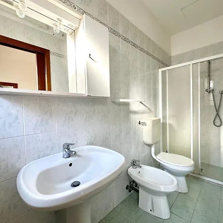 Bianca - Carraro Immobiliare -family アパート リド・ディ・イエゾロ